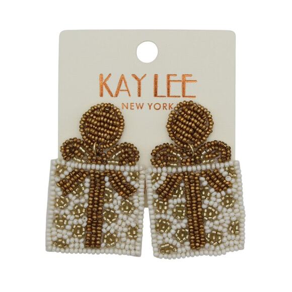Kay Lee Christmas Present Gift Seed Bead Earrings - Picture 1 of 2